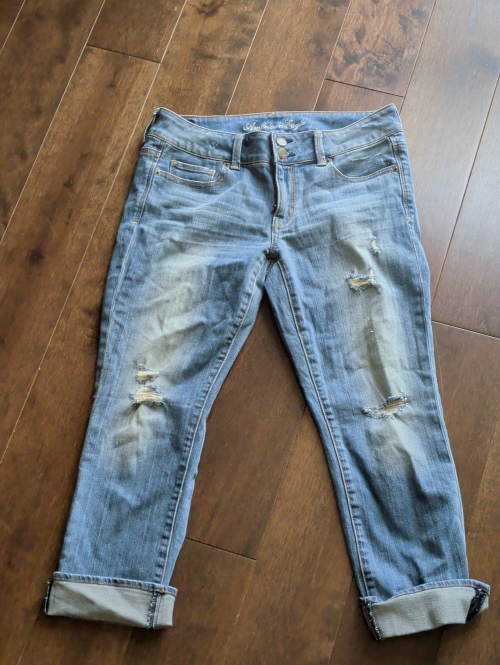 American Eagle Outfitters Light Blue Distressed Boyfriend Jeans‎
